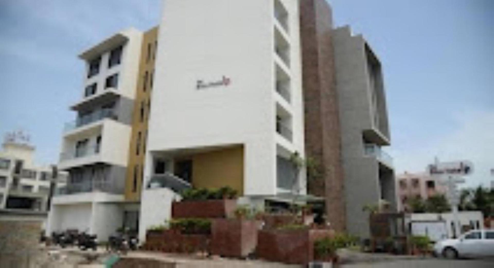 Hotel Krish , Somnath Bagian luar foto